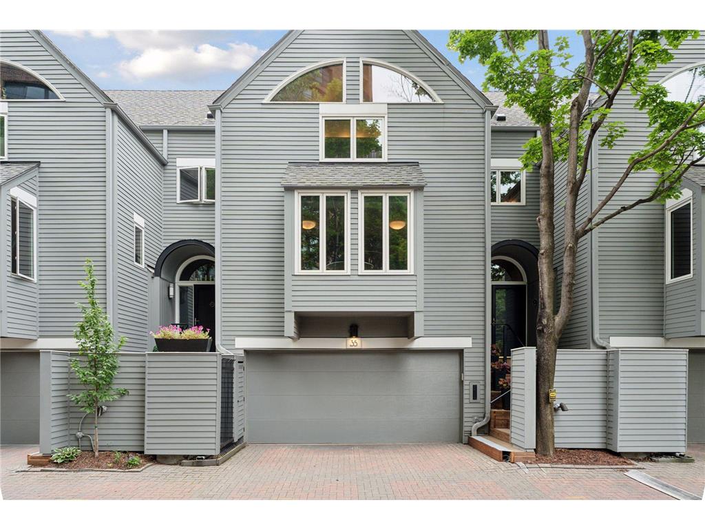 35 Greenway Gables Minneapolis MN 55403 6564014 image1