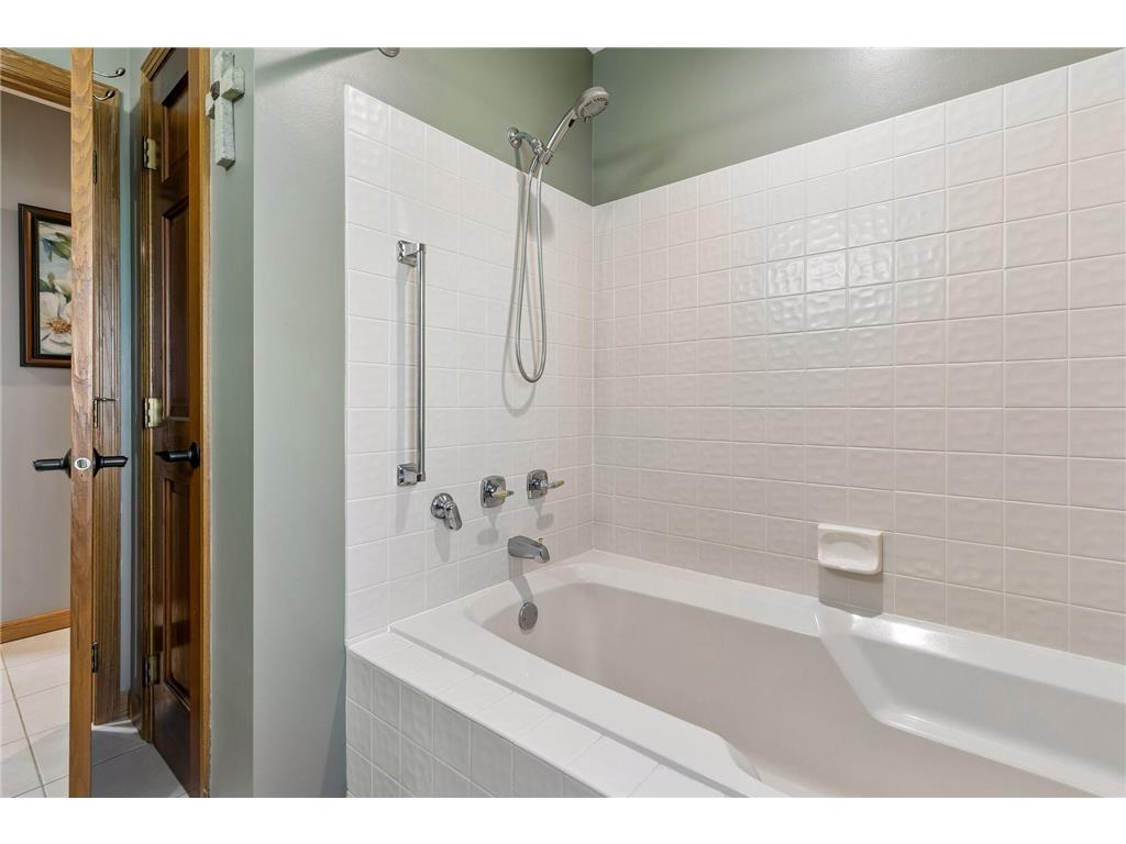 35 Marcin Hill Burnsville MN 55337 7086988 image34