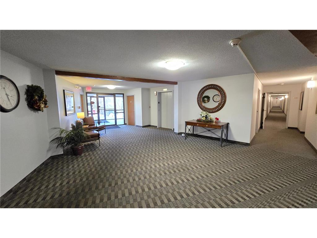 35 Nathan Lane N #114 Plymouth MN 55441 6826013 image25