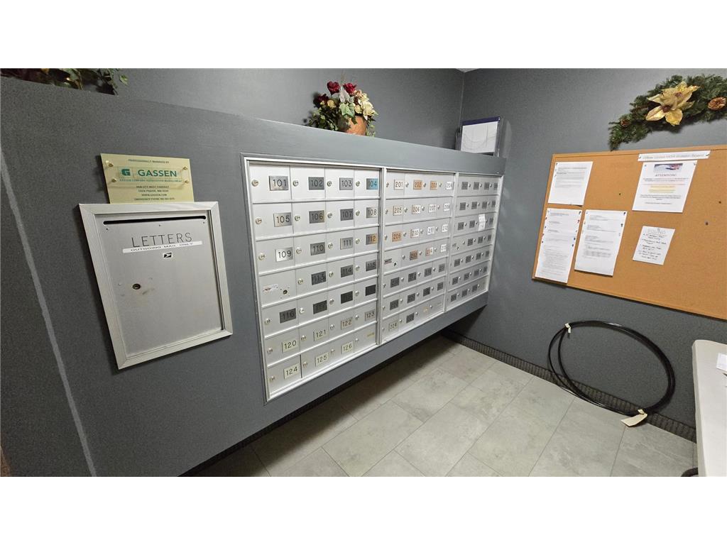 35 Nathan Lane N #114 Plymouth MN 55441 6826013 image29