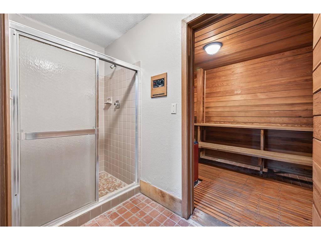 35 Nathan Lane N #223 Plymouth MN 55441 6788440 image22