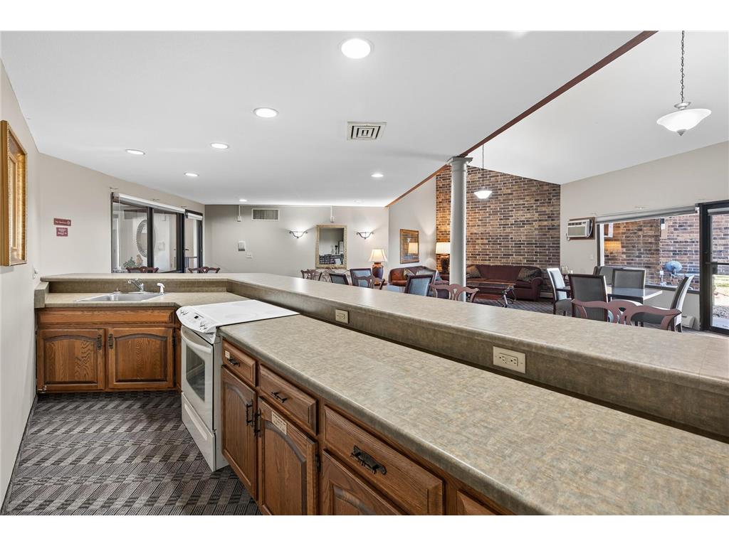 35 Nathan Lane N #223 Plymouth MN 55441 6788440 image24