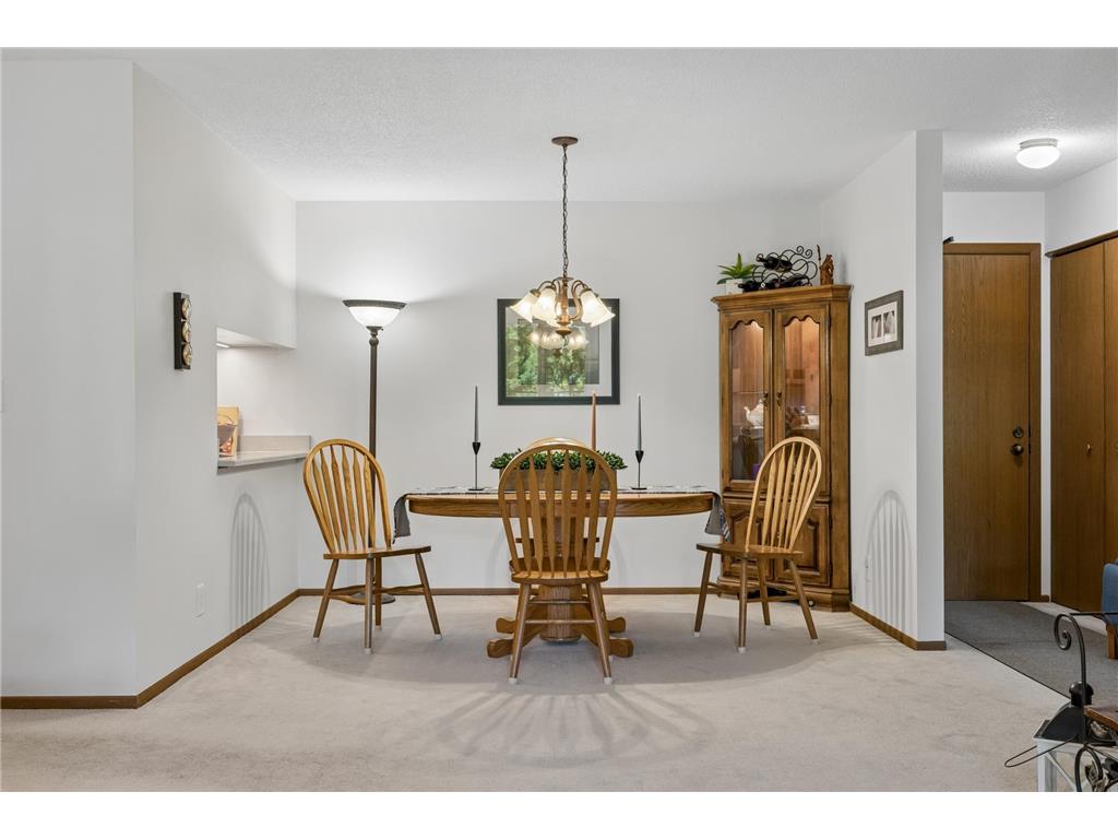 35 Nathan Lane N #303 Plymouth MN 55441 7074330 image15