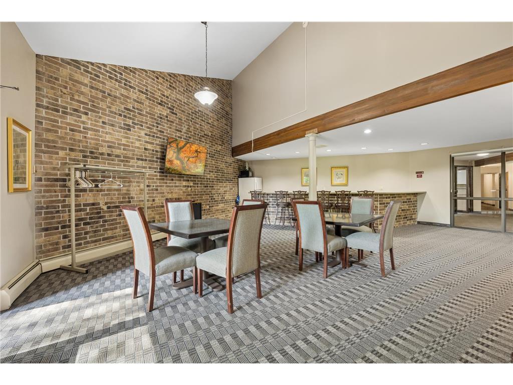 35 Nathan Lane N #303 Plymouth MN 55441 7074330 image36