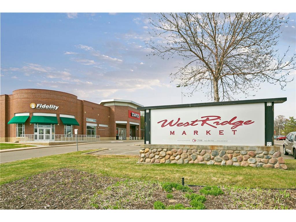 35 Nathan Lane N #303 Plymouth MN 55441 7074330 image63