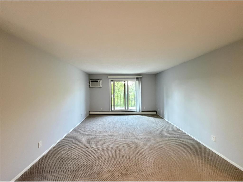 35 Nathan Lane N #325 Plymouth MN 55441 7070174 image6