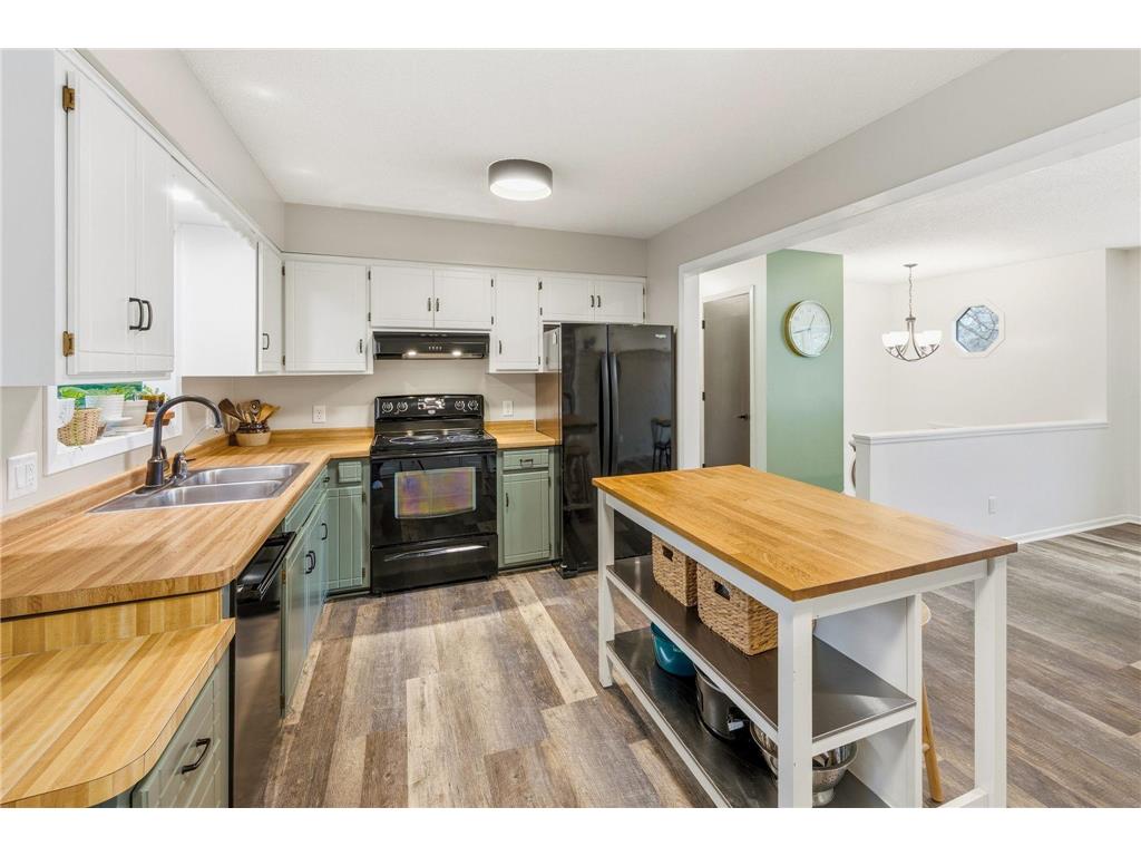 350 2nd Street S Montrose MN 55363 7060782 image2