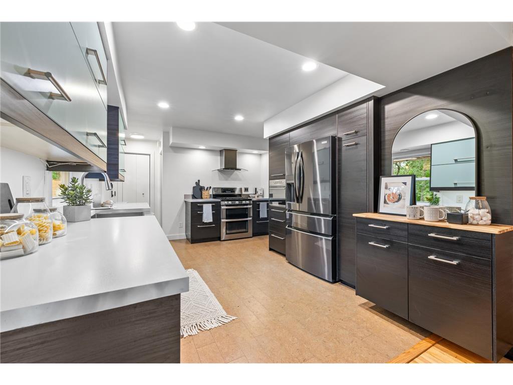 350 Arcwood Road Mahtomedi MN 55115 7076780 image12