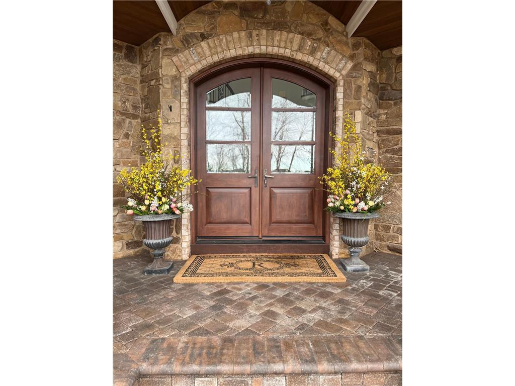 350 Calamus Circle, Medina, MN, 55340 MLS 6500018 Edina Realty