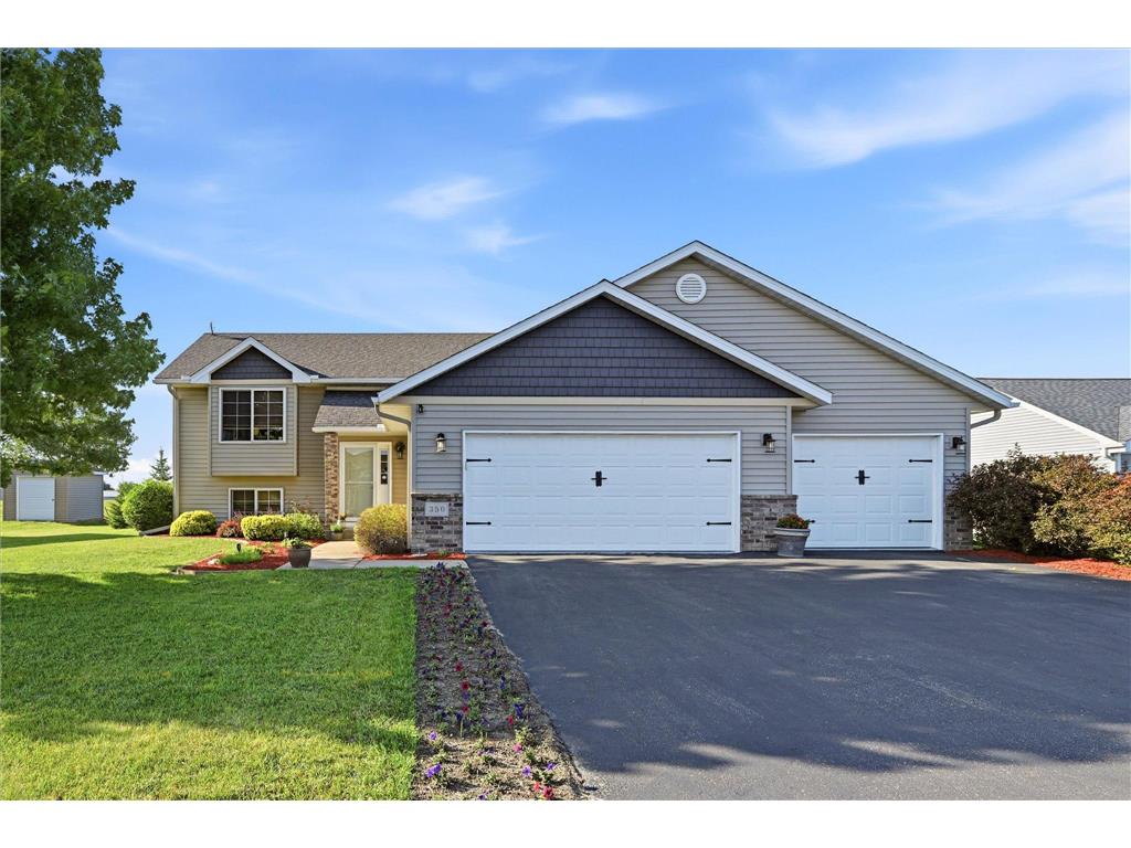 350 Horizon Drive Le Center MN 56057 7107052 image2