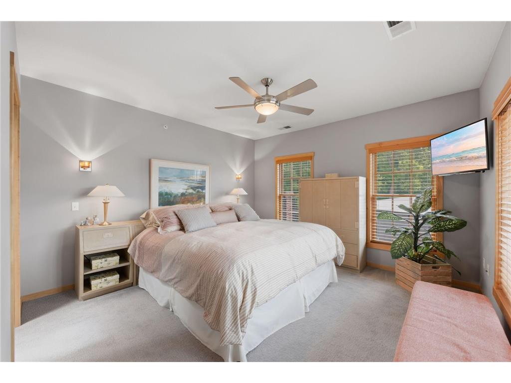 350 Main Street N #446 Stillwater MN 55082 - St Croix River 7106017 image14