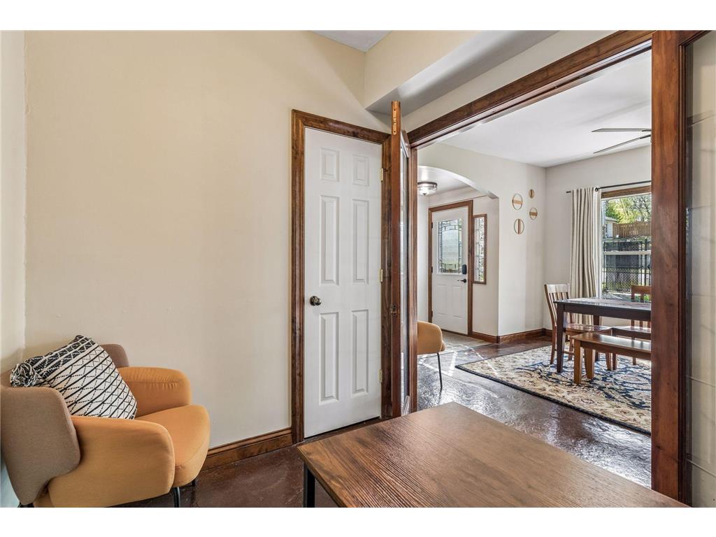 350 Maple Street Saint Paul MN 55106 7044804 image16