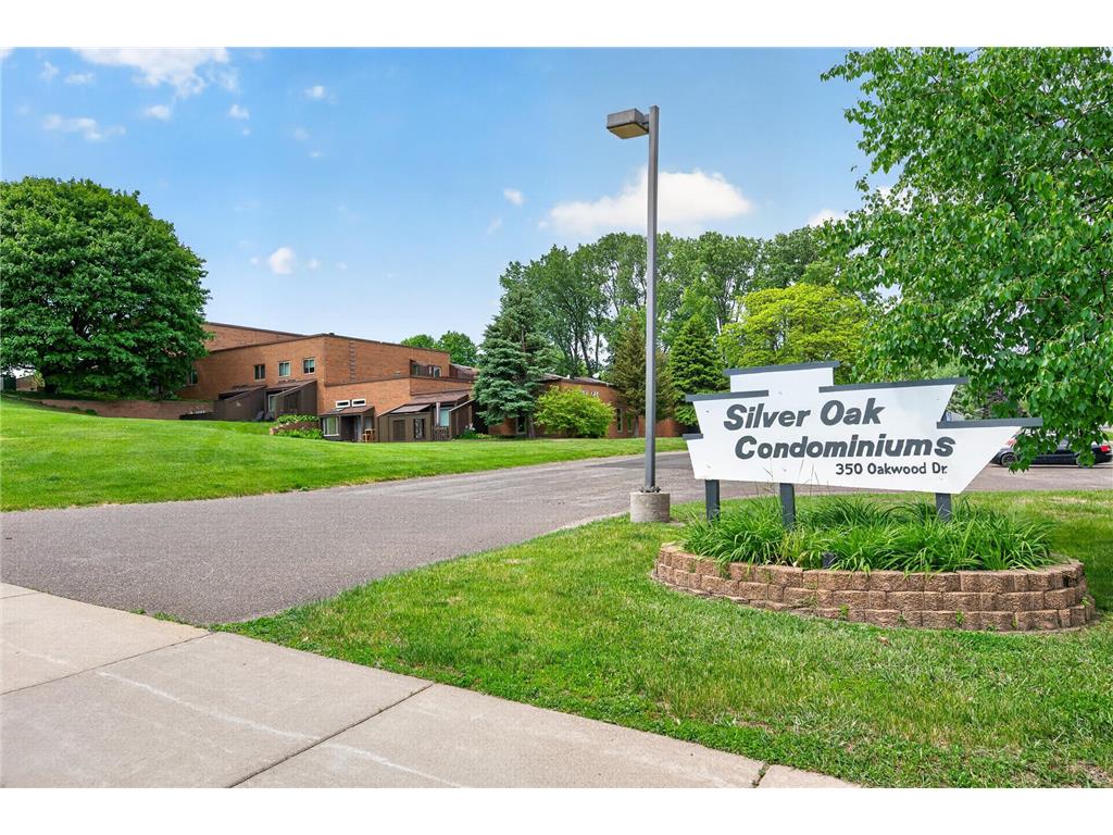 350 Oakwood Drive #9 New Brighton MN 55112 7079904 image36