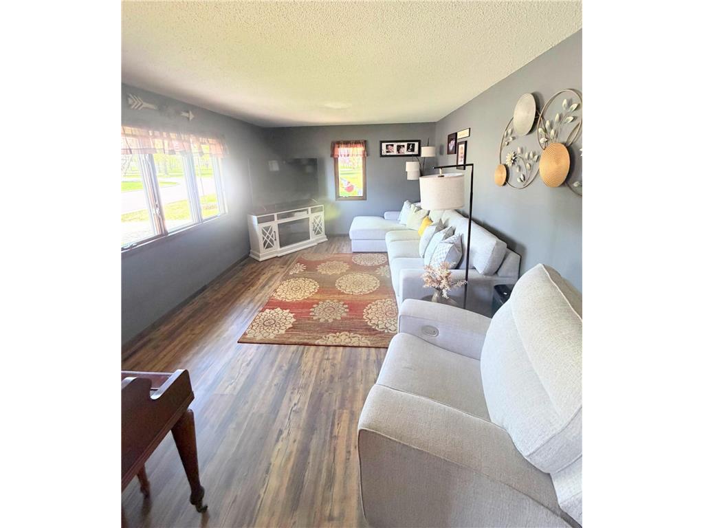 350 Park Street Walnut Grove MN 56180 7071344 image3