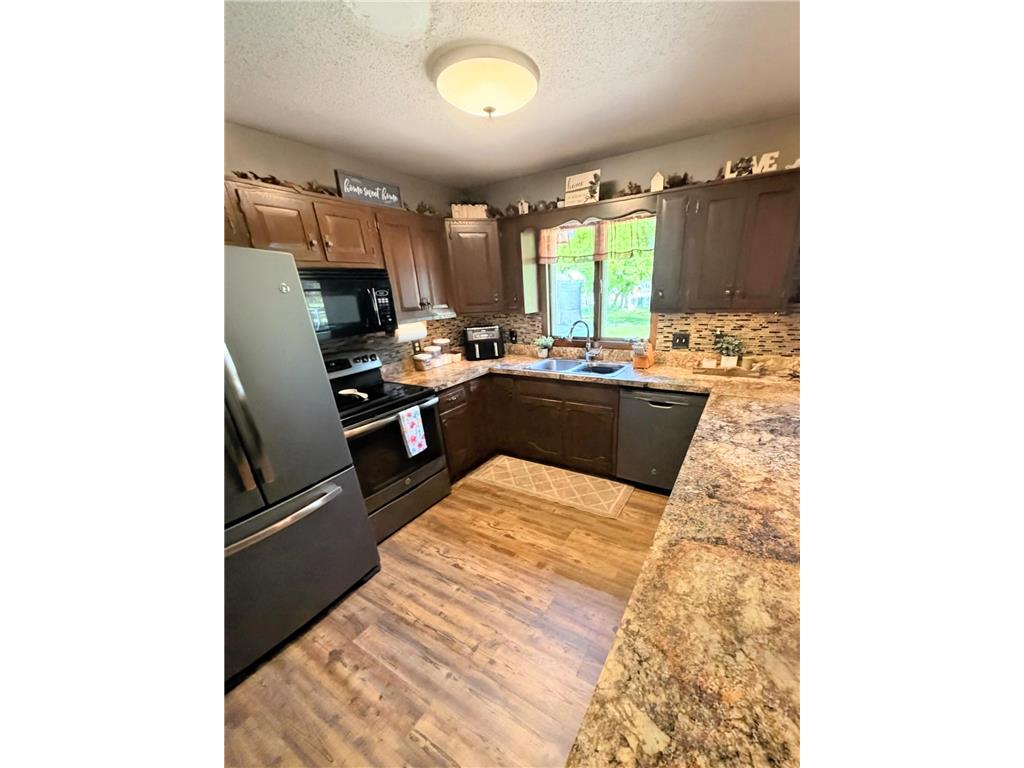 350 Park Street Walnut Grove MN 56180 7071344 image9