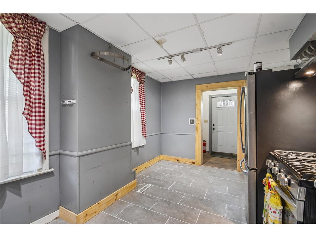 350 S Bremer Avenue Rush City MN 55069 7044884 image33