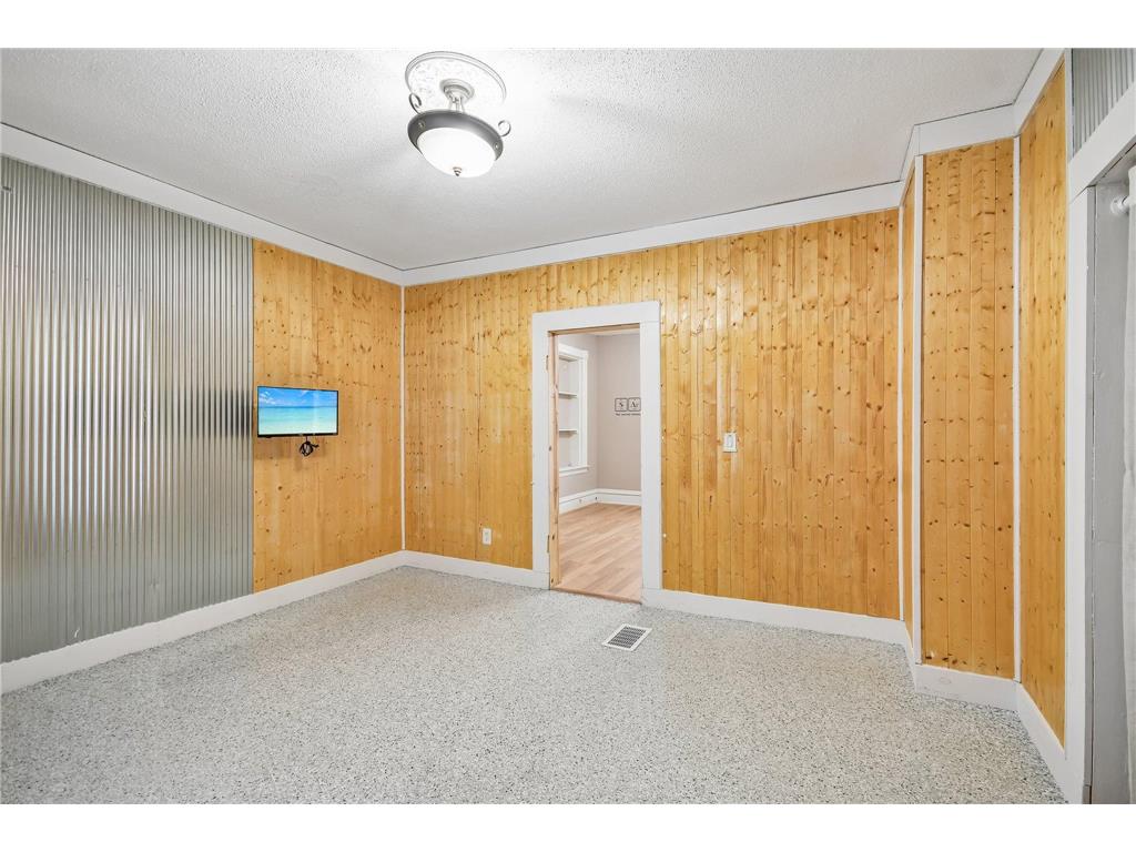 350 S Bremer Avenue Rush City MN 55069 7044884 image36