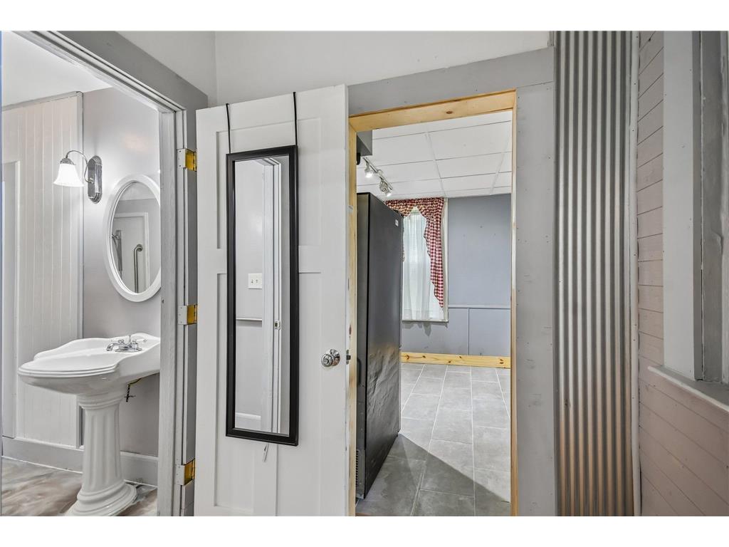 350 S Bremer Avenue Rush City MN 55069 7106182 image37