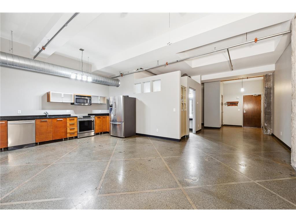 350 Saint Peter Street #307 Saint Paul MN 55102 6626536 image3