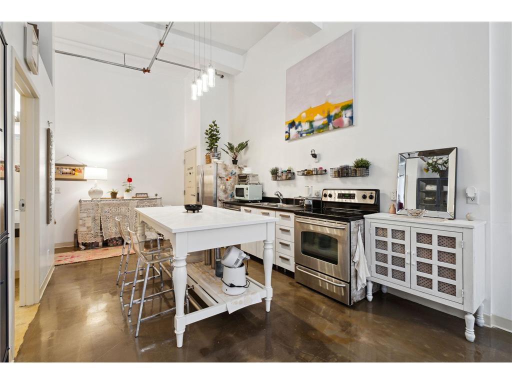 350 Saint Peter Street #416 Saint Paul MN 55102 6324669 image1