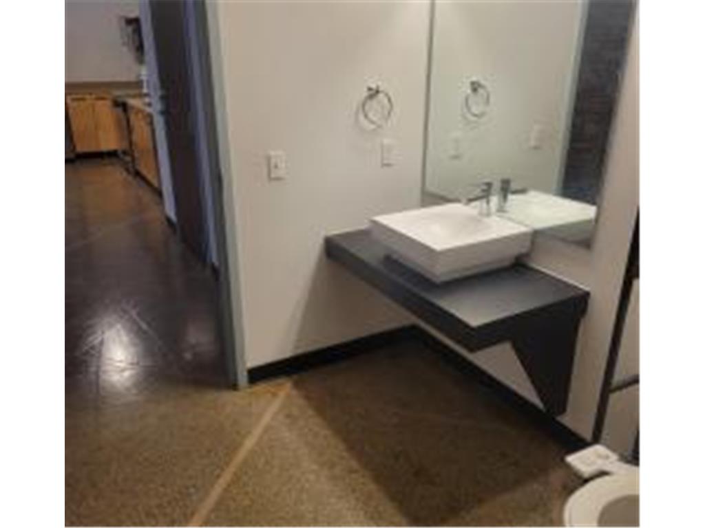 350 Saint Peter Street #503 Saint Paul MN 55102 7072624 image10