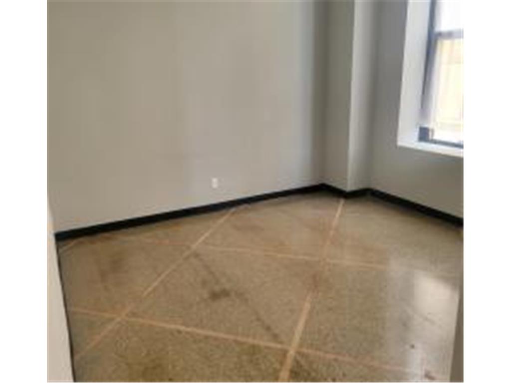 350 Saint Peter Street #503 Saint Paul MN 55102 7072624 image9