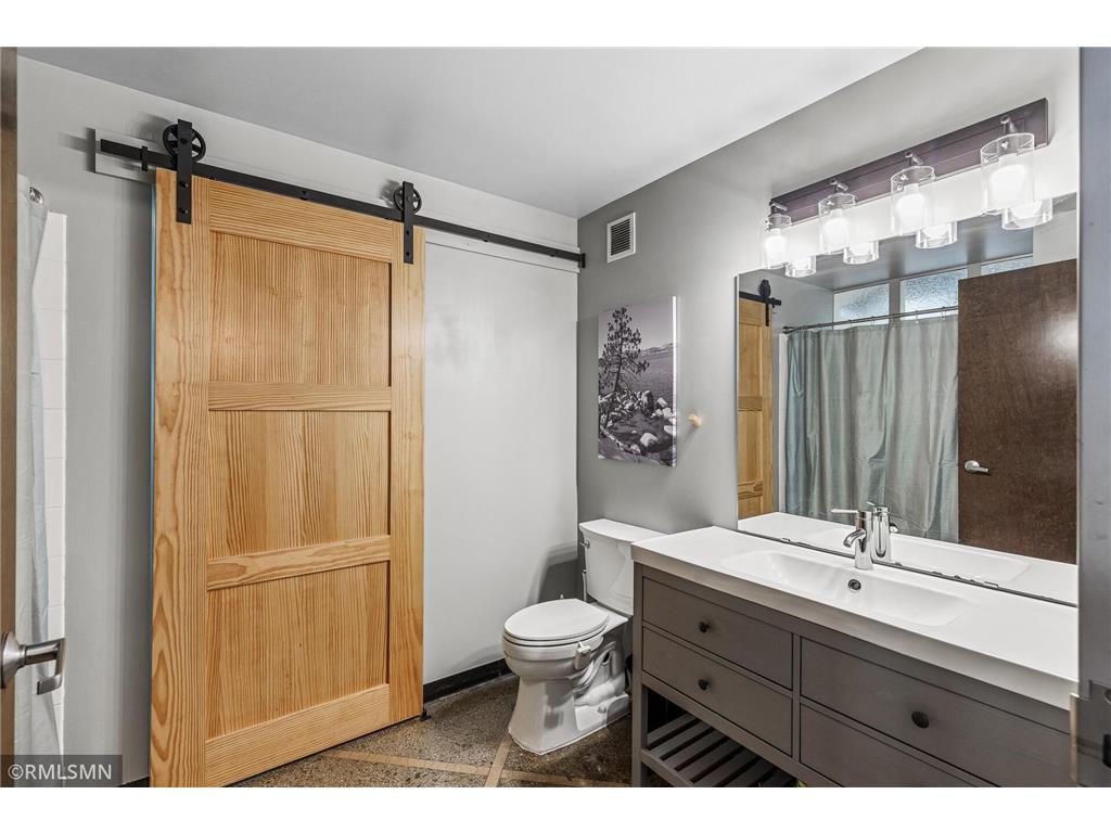 350 Saint Peter Street #504 Saint Paul MN 55102 6702708 image20