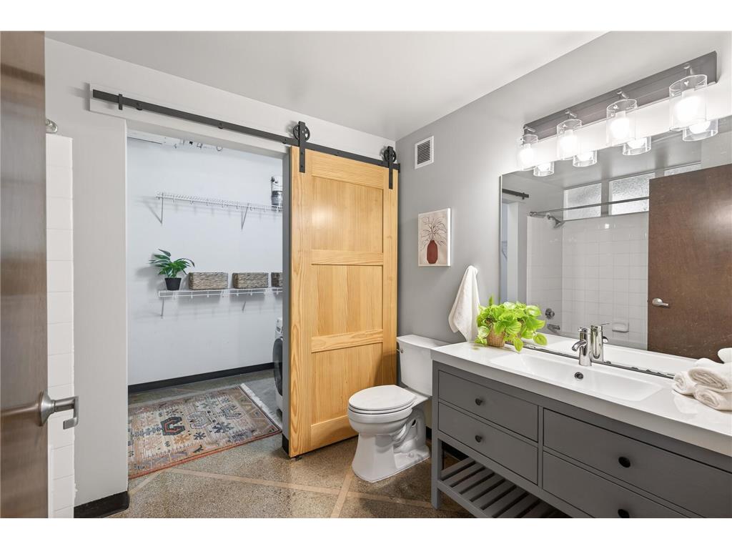 350 Saint Peter Street #504 Saint Paul MN 55102 7010440 image24