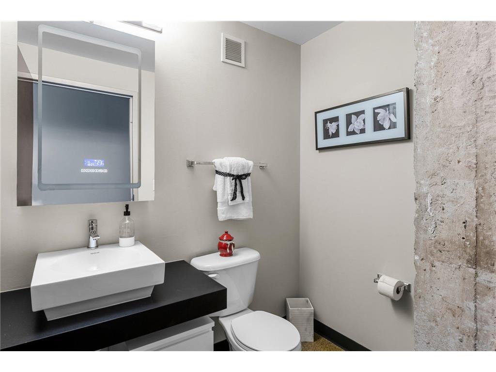 350 Saint Peter Street #701 Saint Paul MN 55102 6823276 image11