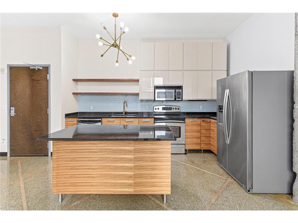 350 Saint Peter Street #907 Saint Paul MN 55102 6508387 image1