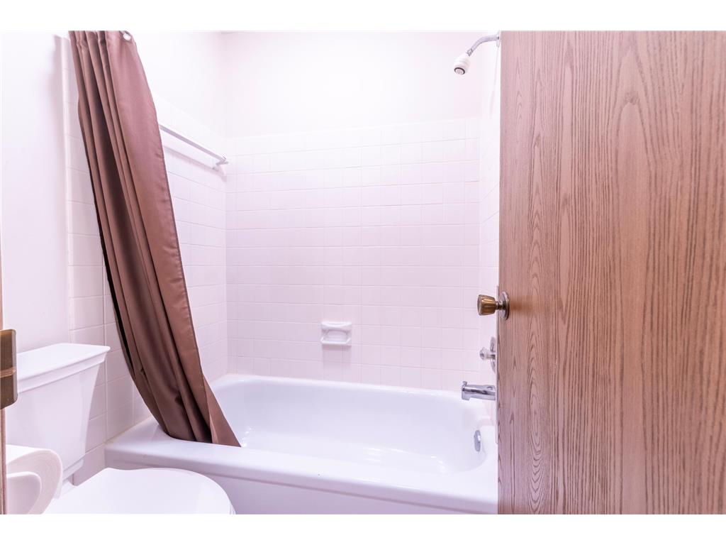 350 Shelard Parkway #206 Saint Louis Park MN 55426 7103642 image10