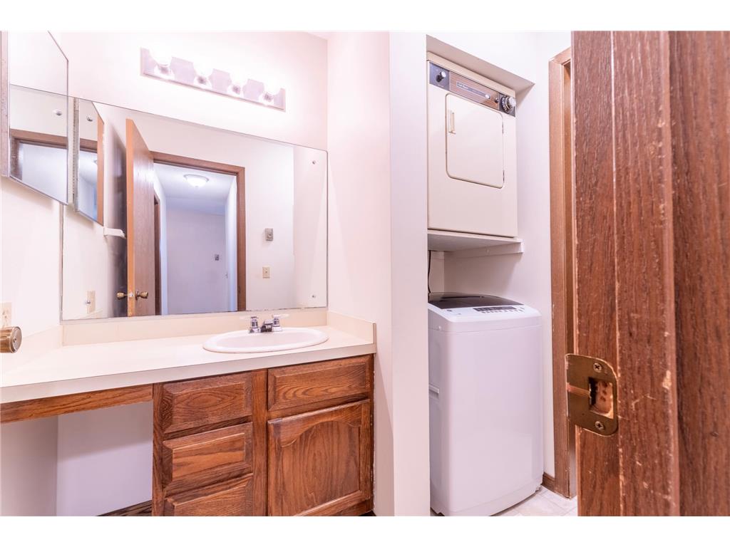 350 Shelard Parkway #206 Saint Louis Park MN 55426 7103642 image8