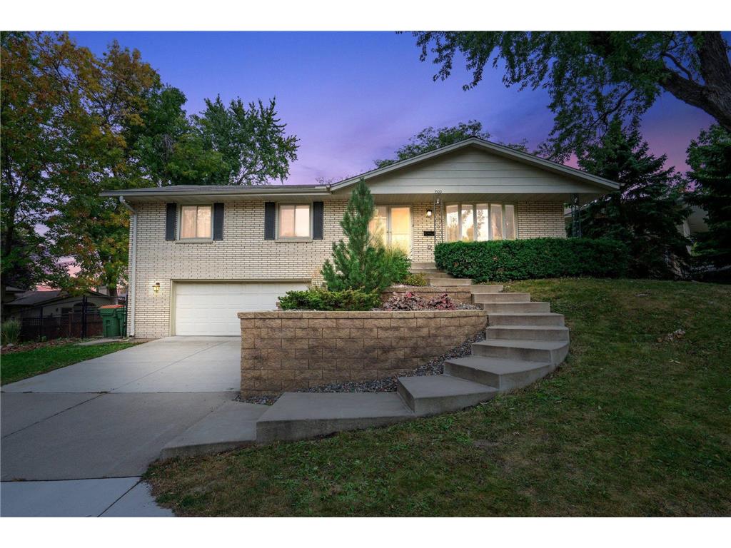 3500 31st Avenue NE Saint Anthony MN 55418 6249003 image1