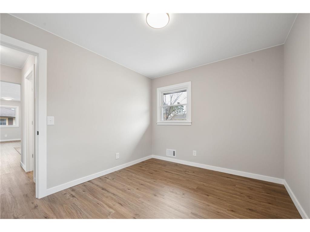 3500 72nd Avenue N Brooklyn Center MN 55429 7037461 image16