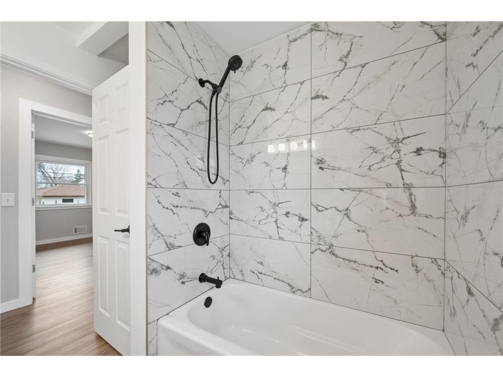 3500 72nd Avenue N Brooklyn Center MN 55429 7037461 image22