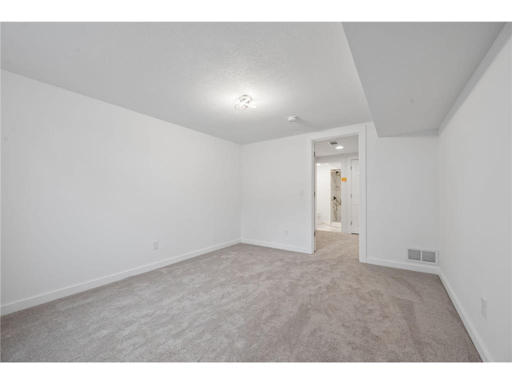 3500 72nd Avenue N Brooklyn Center MN 55429 7037461 image28