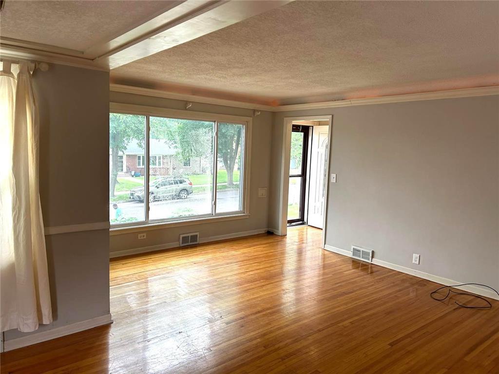 3500 Abbott Avenue N Robbinsdale MN 55422 6736147 image2