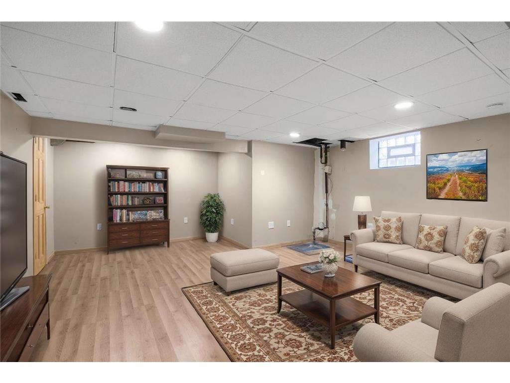 3500 Abbott Avenue N Robbinsdale MN 55422 6736147 image24