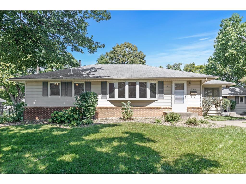 3500 Admiral Lane N Brooklyn Center MN 55429 6569081 image1