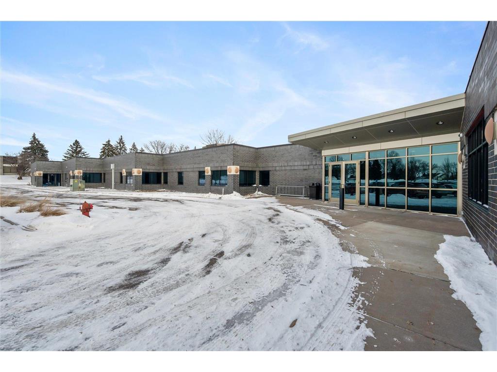 3500 Federal Drive Eagan MN 55122 7007024 image1