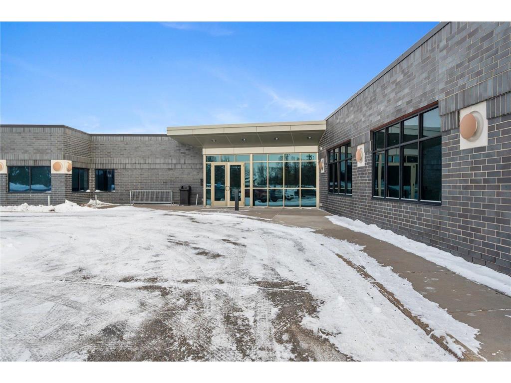 3500 Federal Drive Eagan MN 55122 7007024 image2