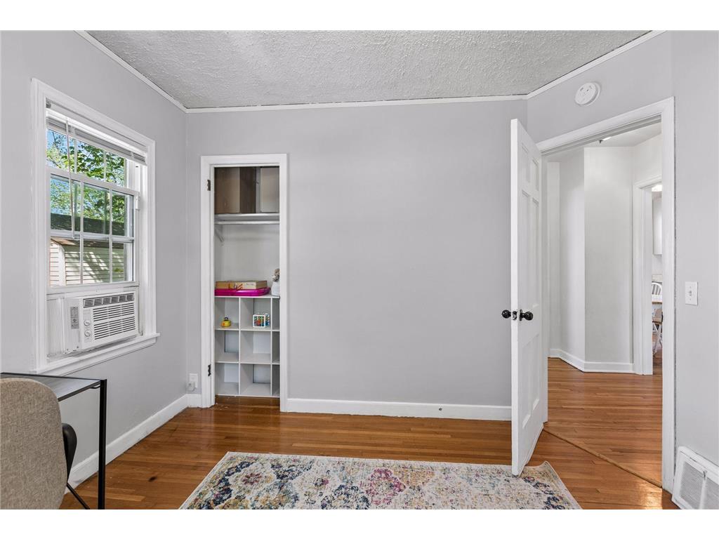 3500 Perry Avenue N Crystal MN 55422 7108104 image20