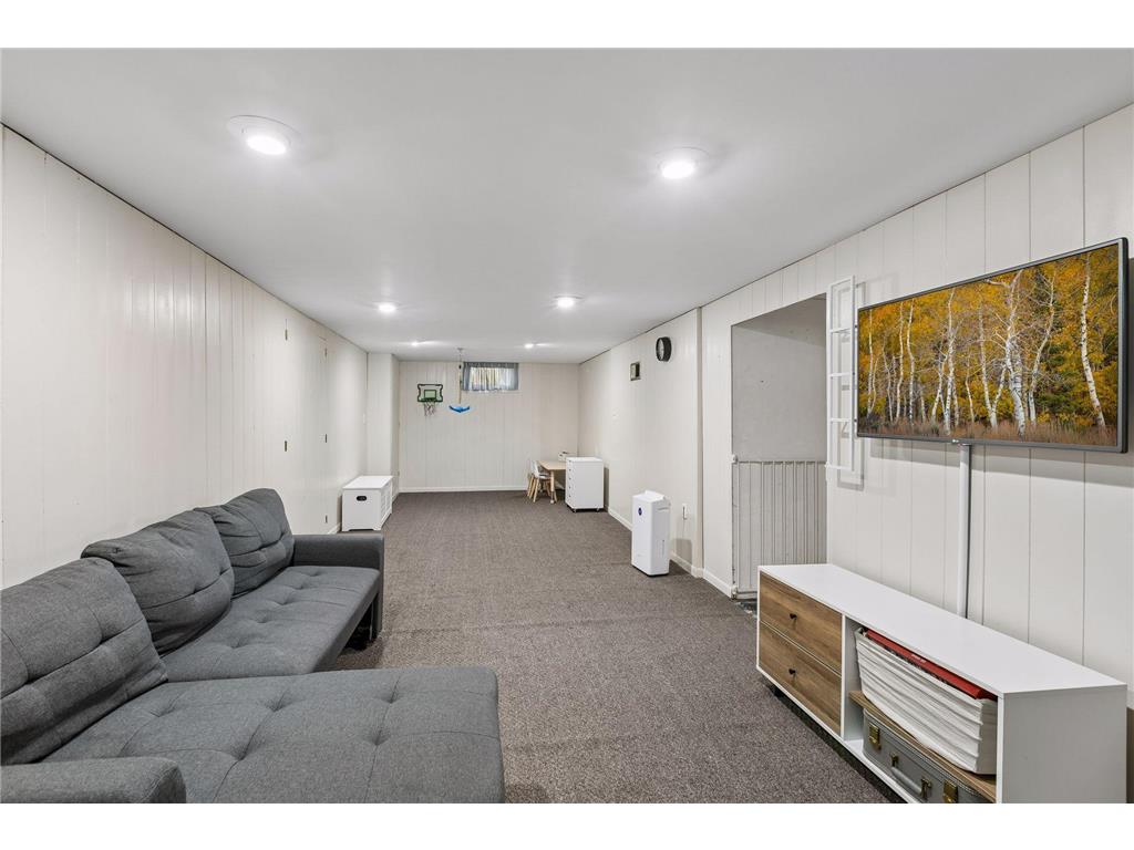3500 Perry Avenue N Crystal MN 55422 7108104 image29