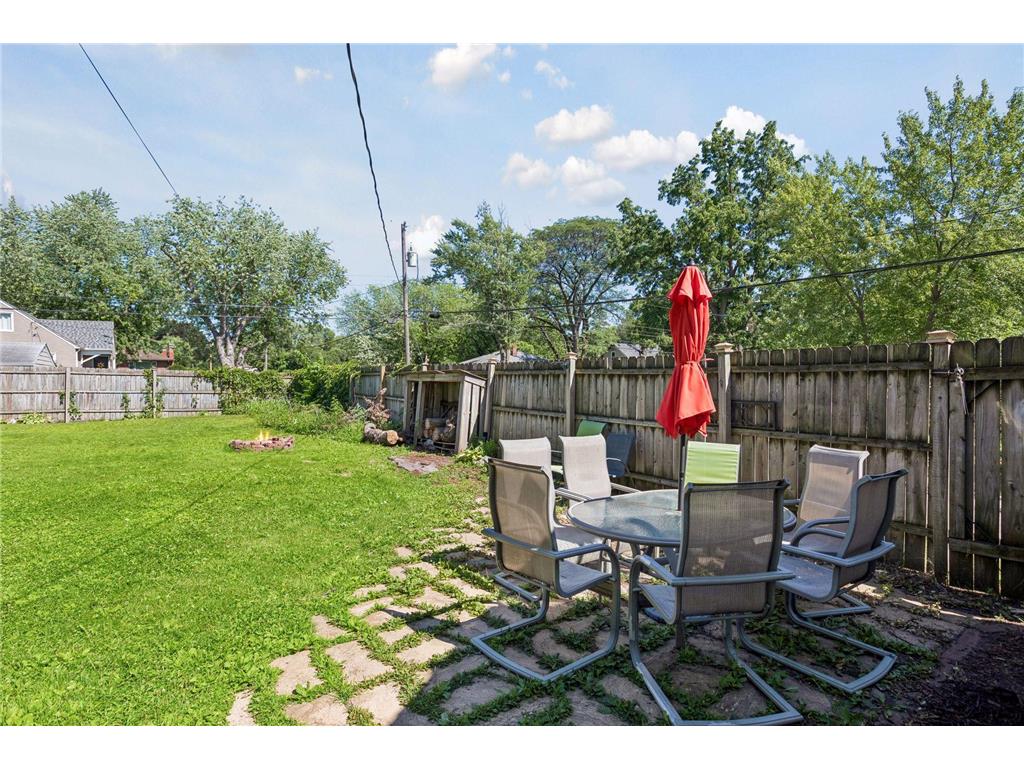 3500 Perry Avenue N Crystal MN 55422 7108104 image37