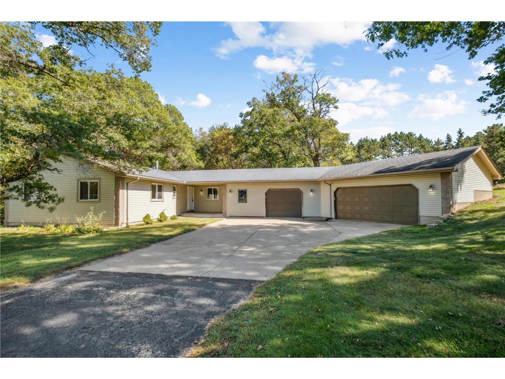 3500 Rose Circle NW Oak Grove MN 55303 6606640 image1