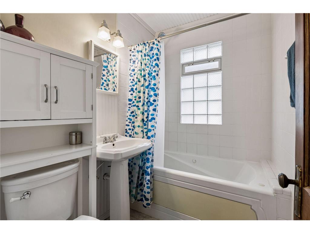 3501 35th Avenue S Minneapolis MN 55406 7074563 image23