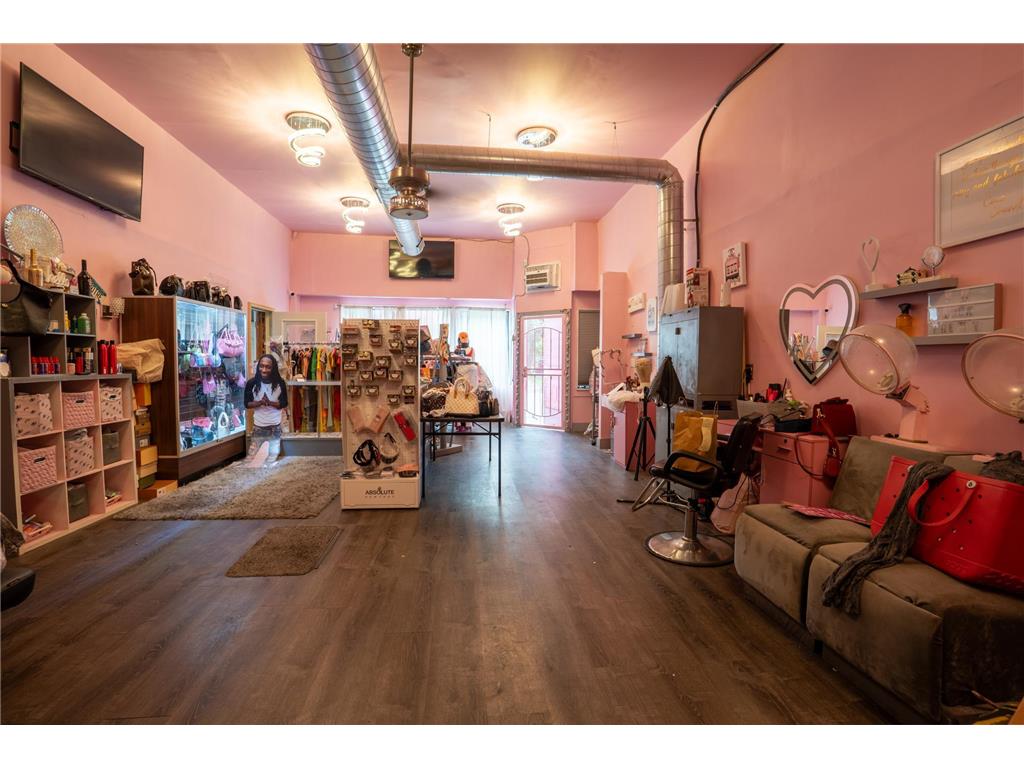 3501 Penn Avenue N Minneapolis MN 55412 6773663 image4