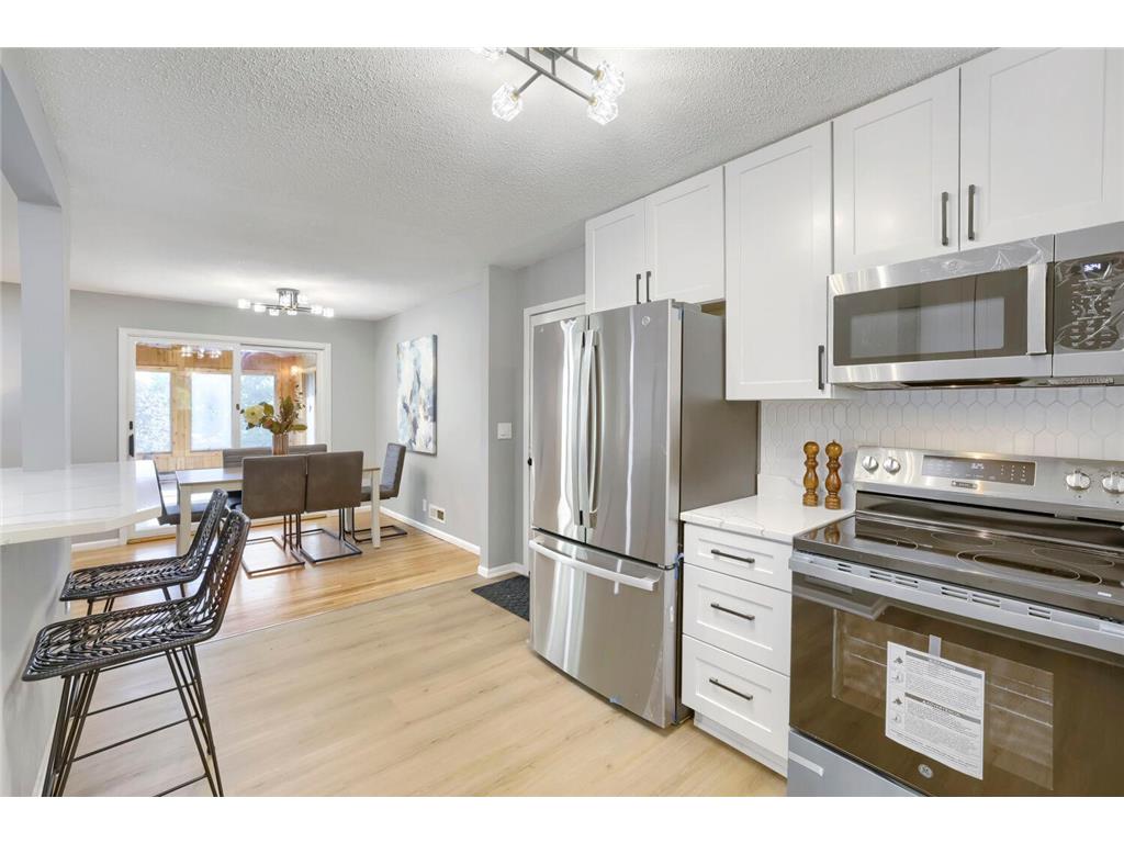 3501 W 103rd Street Bloomington MN 55431 7080281 image10