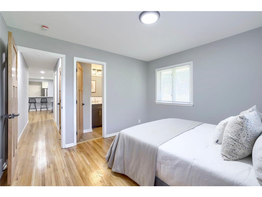 3501 W 103rd Street Bloomington MN 55431 7080281 image17