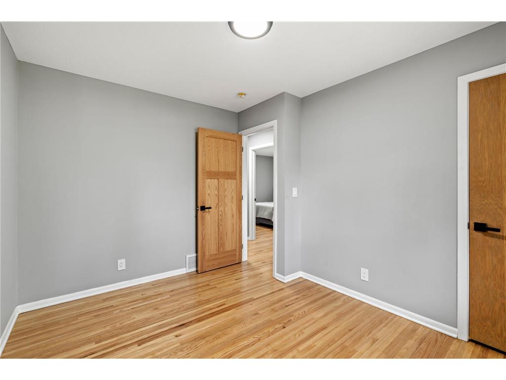 3501 W 103rd Street Bloomington MN 55431 7080281 image20